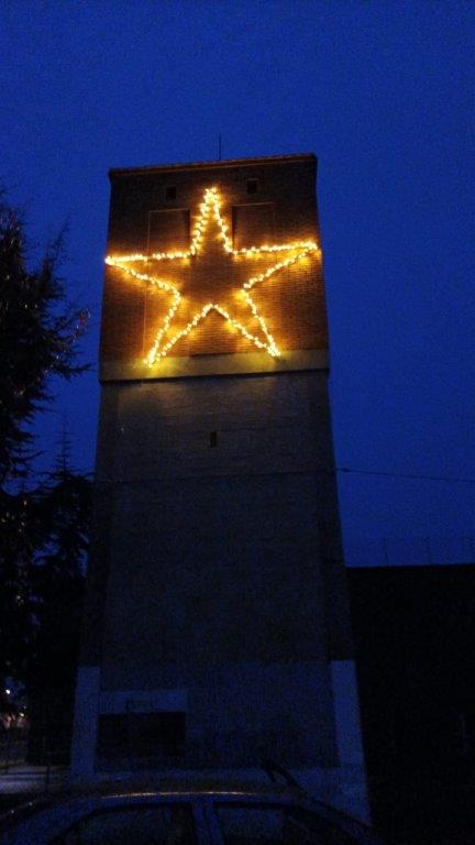 Los vecinos del municipio se involucran para engalanar su localidad y recibir la navidad por todo lo grande.