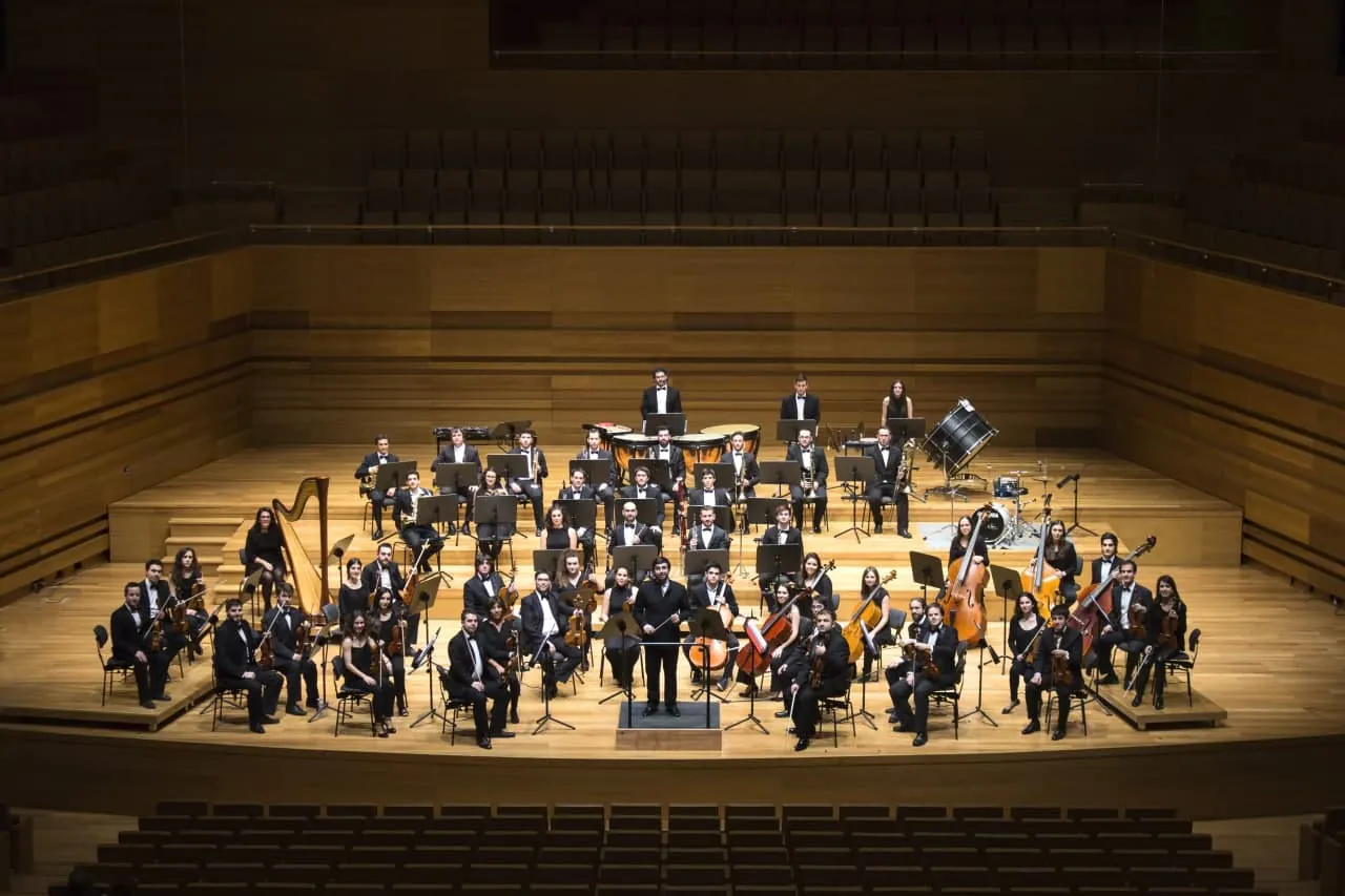 El Auditorio Ciudad de León acoge el domingo, 2 de enero, la actuación de la Orquesta Filarmónica de Valladolid.