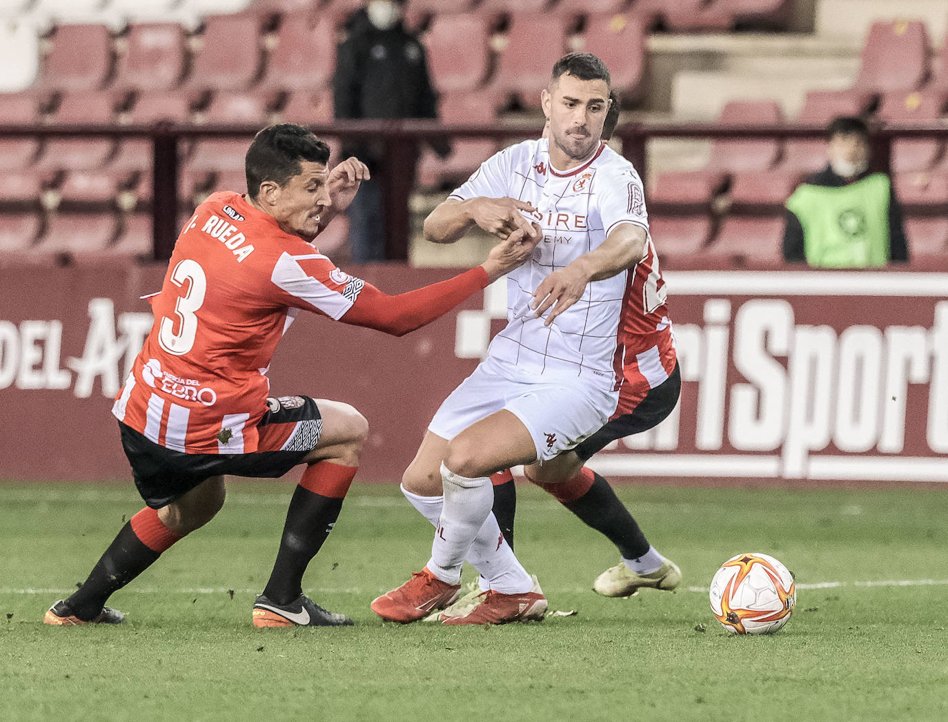 El conjunto leonés iguala sin goles en su vista a Las Gaunas para medirse a la UD Logroñés