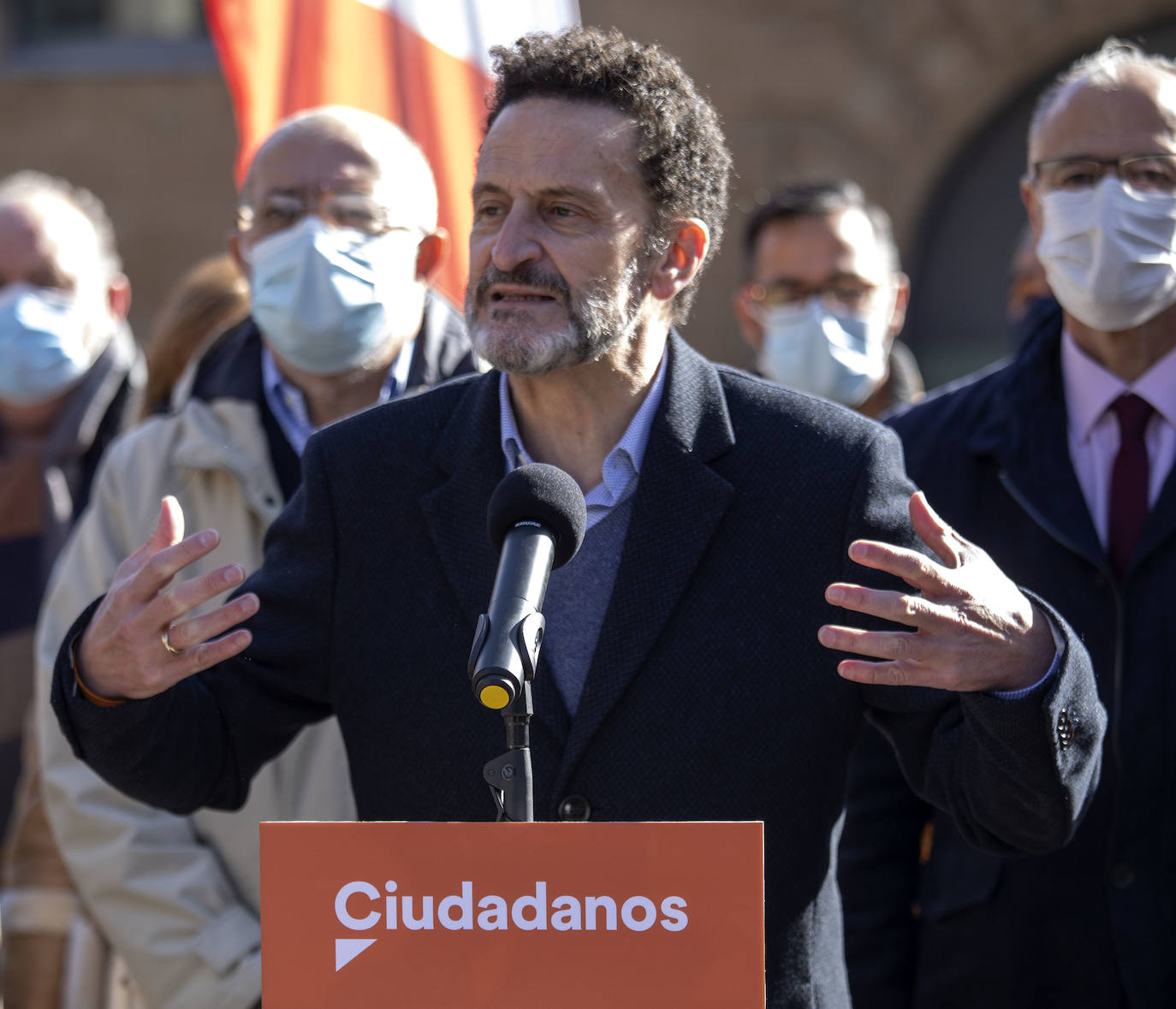 El candidato de Ciudadanos a la presidencia de la Junta de Castilla y León visita Salamanca junto a Edmundo Bal .