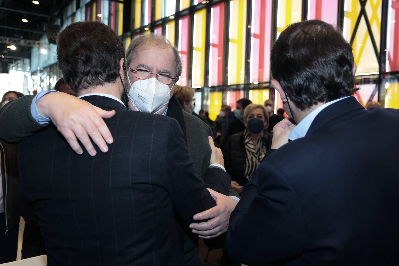 El presidente del PP, Pablo Casado asiste al XIV Congreso del partido de Castilla y León. Junto a él, el presidente autonómico, Alfonso Fernández Mañueco.