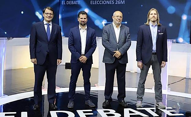 Los candidatos por PP, PSOE, Cs y Podemos durante uno de los debates electorales celebrados en las anteriores elecciones.