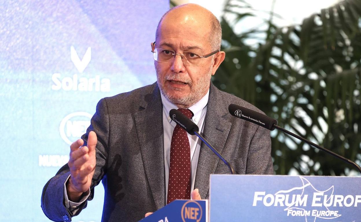 Francisco Igea en el Desayuno de Fórum Euripa. 