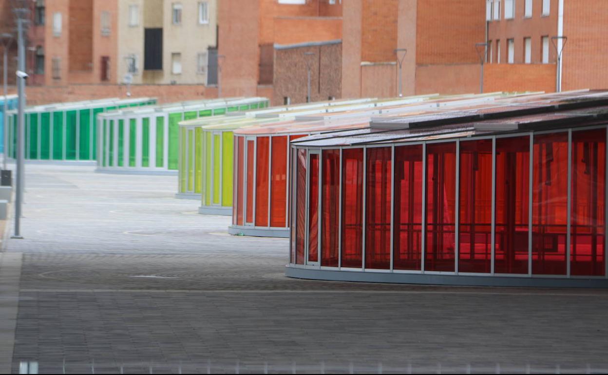 La integración sigue esperando una obra de urbanización que mejore el entorno de la estación de trenes de León.