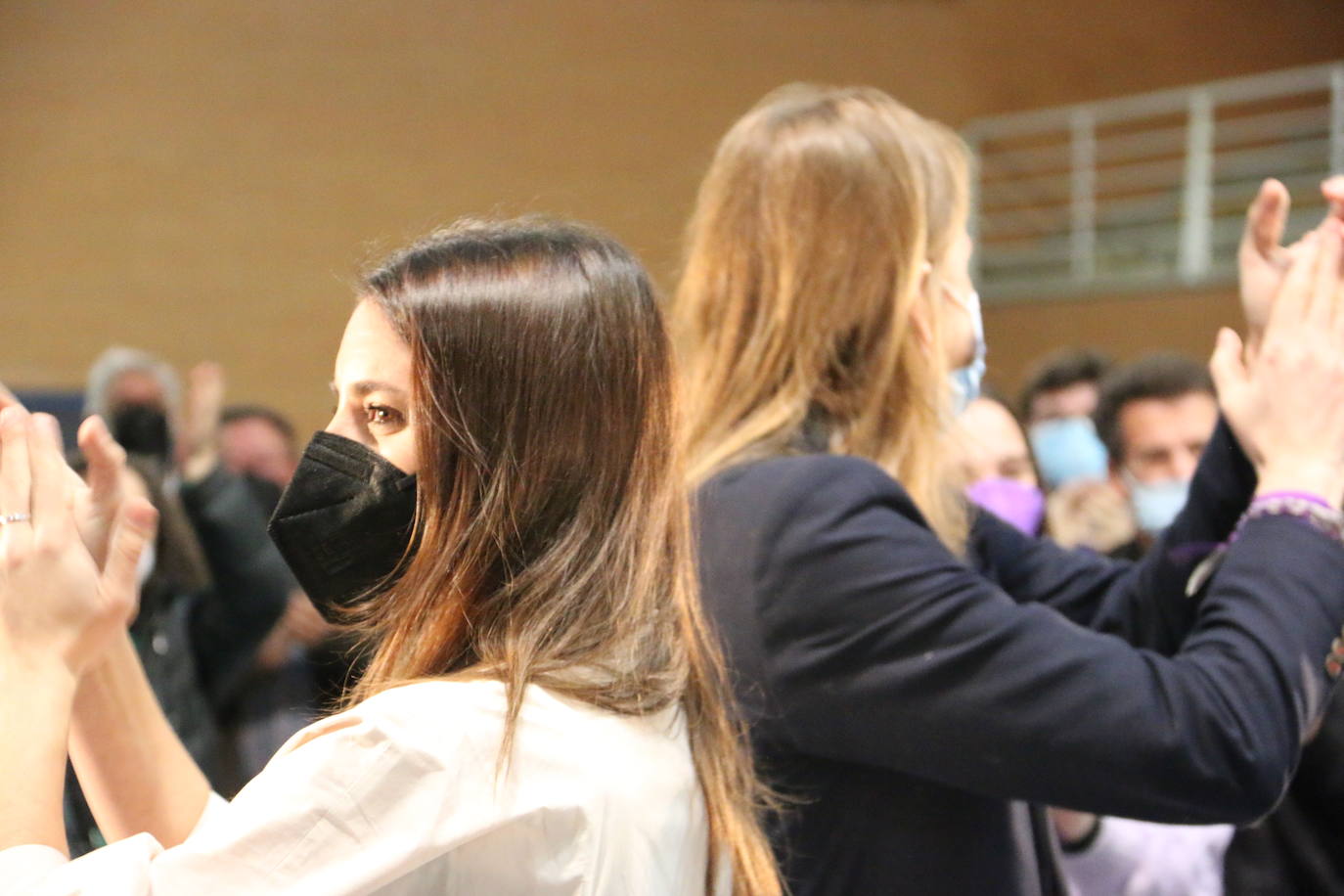 Las ministras de Igualdad y de Derechos Sociales acompañan a los candidatos de Unidas Podemos en Valladolid, León y Burgos en un acto en el pabellón La Torre que abre la campaña hacia el 13-F en Castilla y León