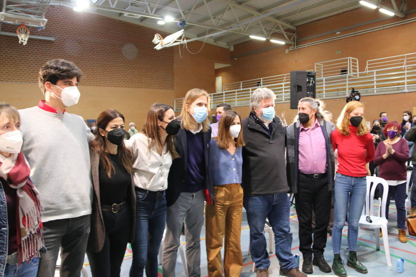 Las ministras de Igualdad y de Derechos Sociales acompañan a los candidatos de Unidas Podemos en Valladolid, León y Burgos en un acto en el pabellón La Torre que abre la campaña hacia el 13-F en Castilla y León