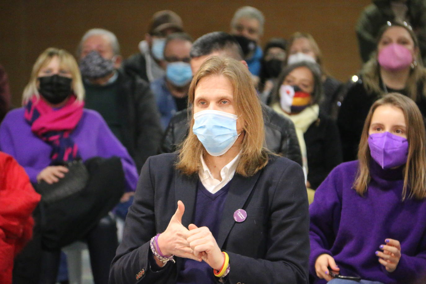 Las ministras de Igualdad y de Derechos Sociales acompañan a los candidatos de Unidas Podemos en Valladolid, León y Burgos en un acto en el pabellón La Torre que abre la campaña hacia el 13-F en Castilla y León