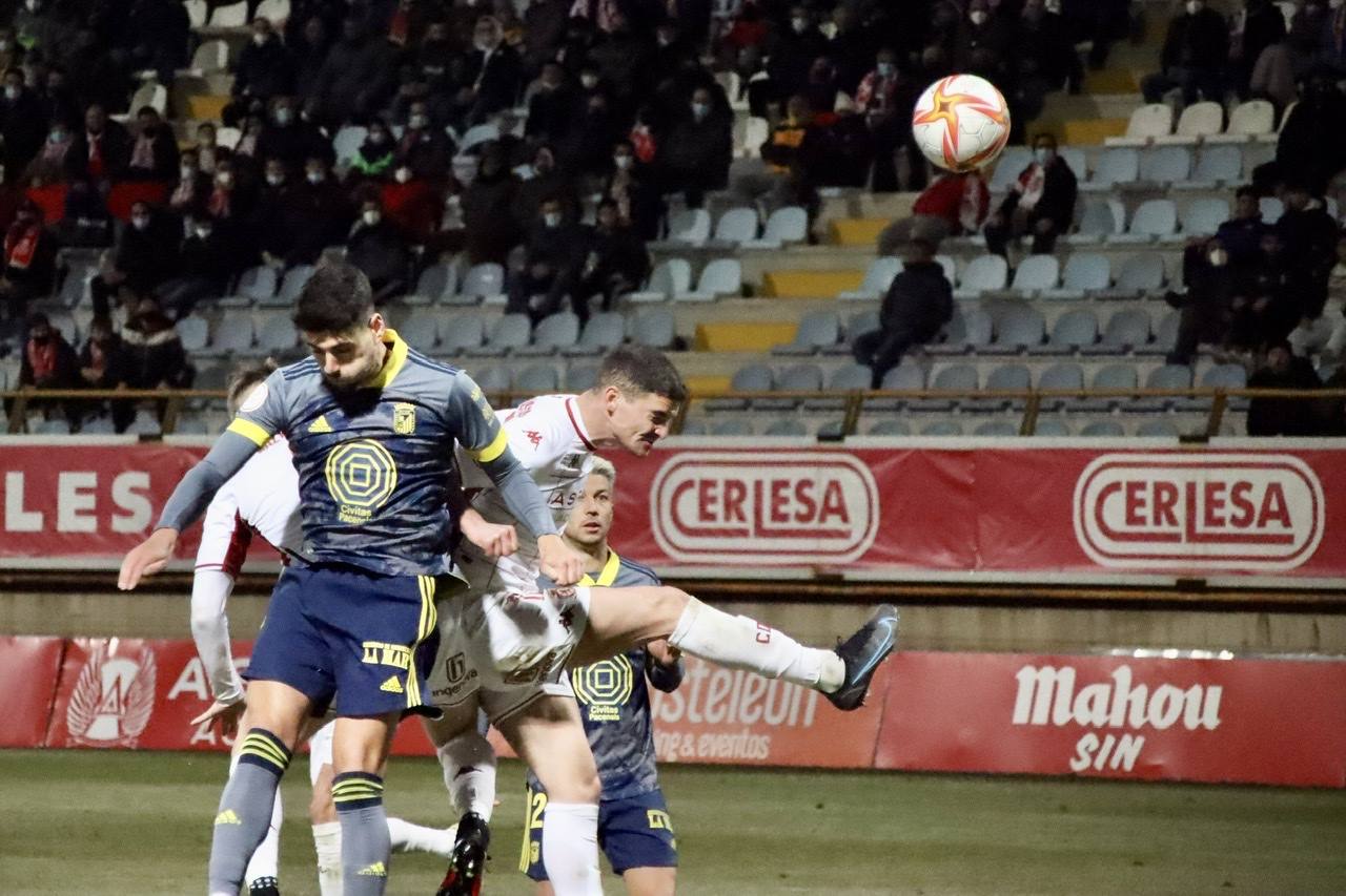 El conjunto leonés se ha enfrentado a los extremeños en el Reino de León y en una nueva jornada de la Primera División RFEF.