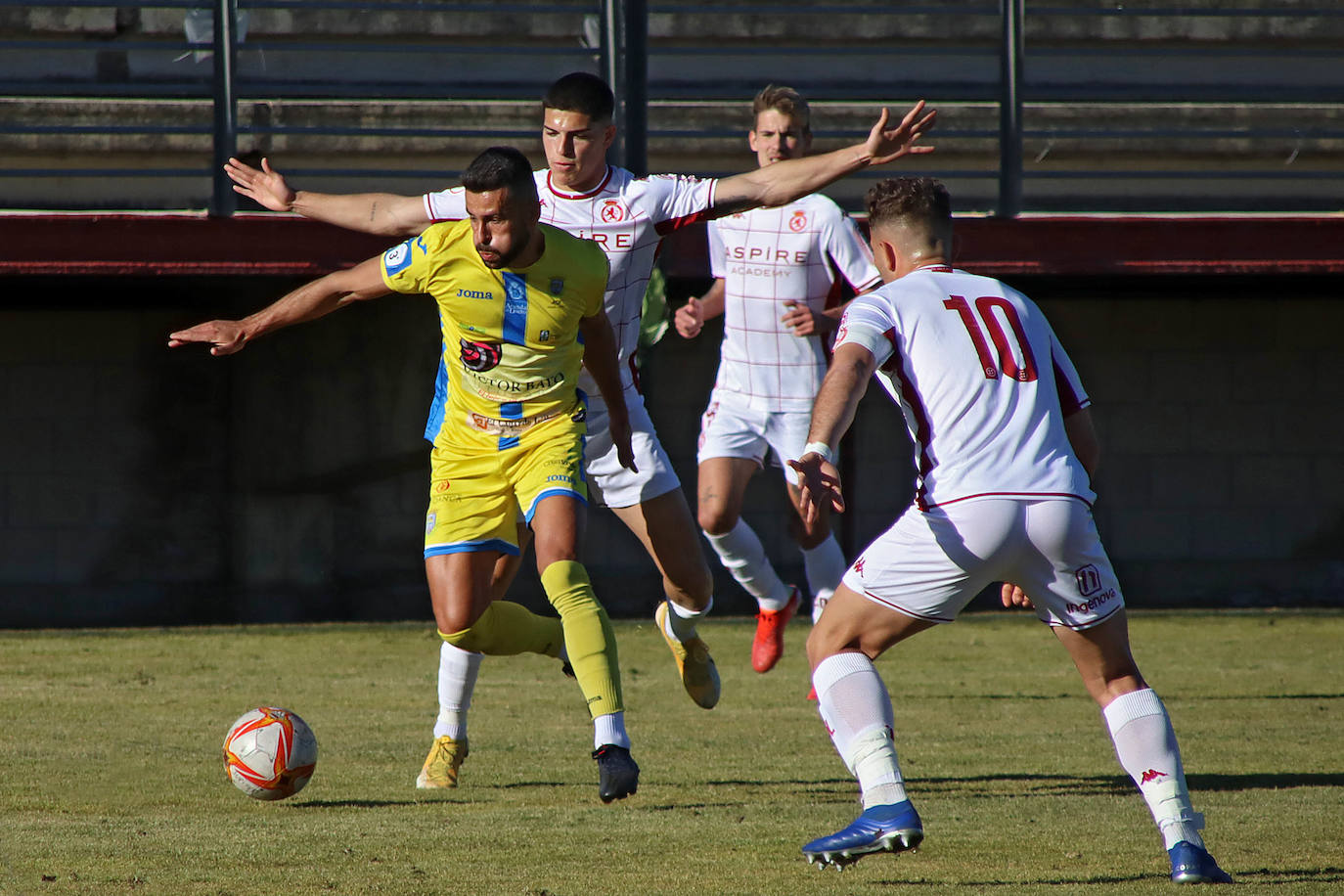 El filial culturalista hace valer el gol de Marcos Fernández para lograr tres puntos vitales ante la Arandina