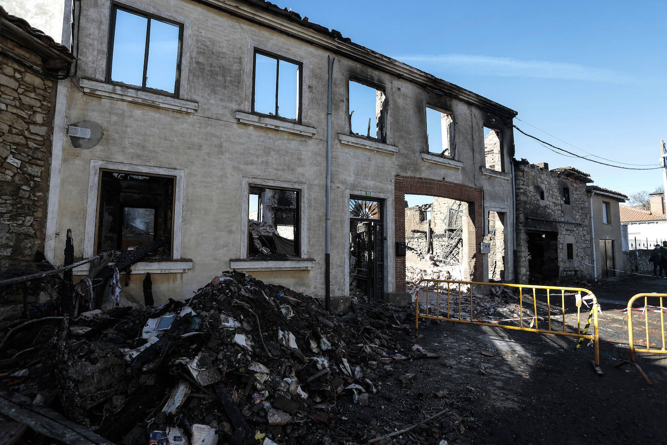 Incendio en una vivienda en Las Bodas. 