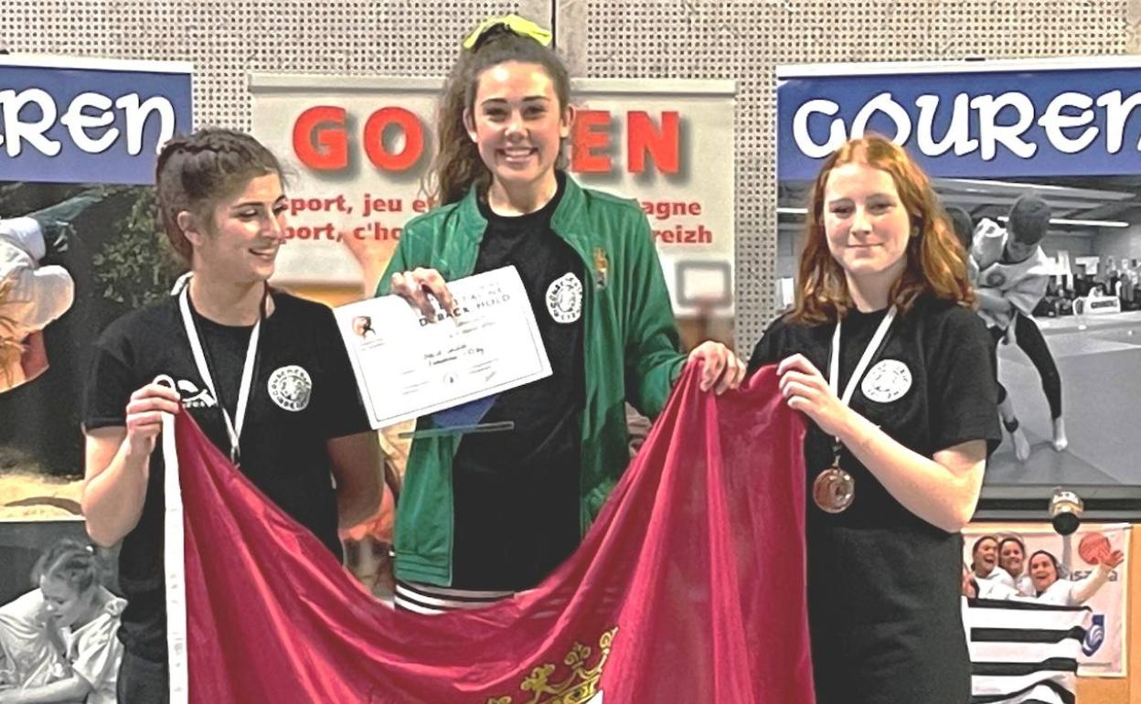 La leonesa Cecilia García fue campeona en +63 kilos.