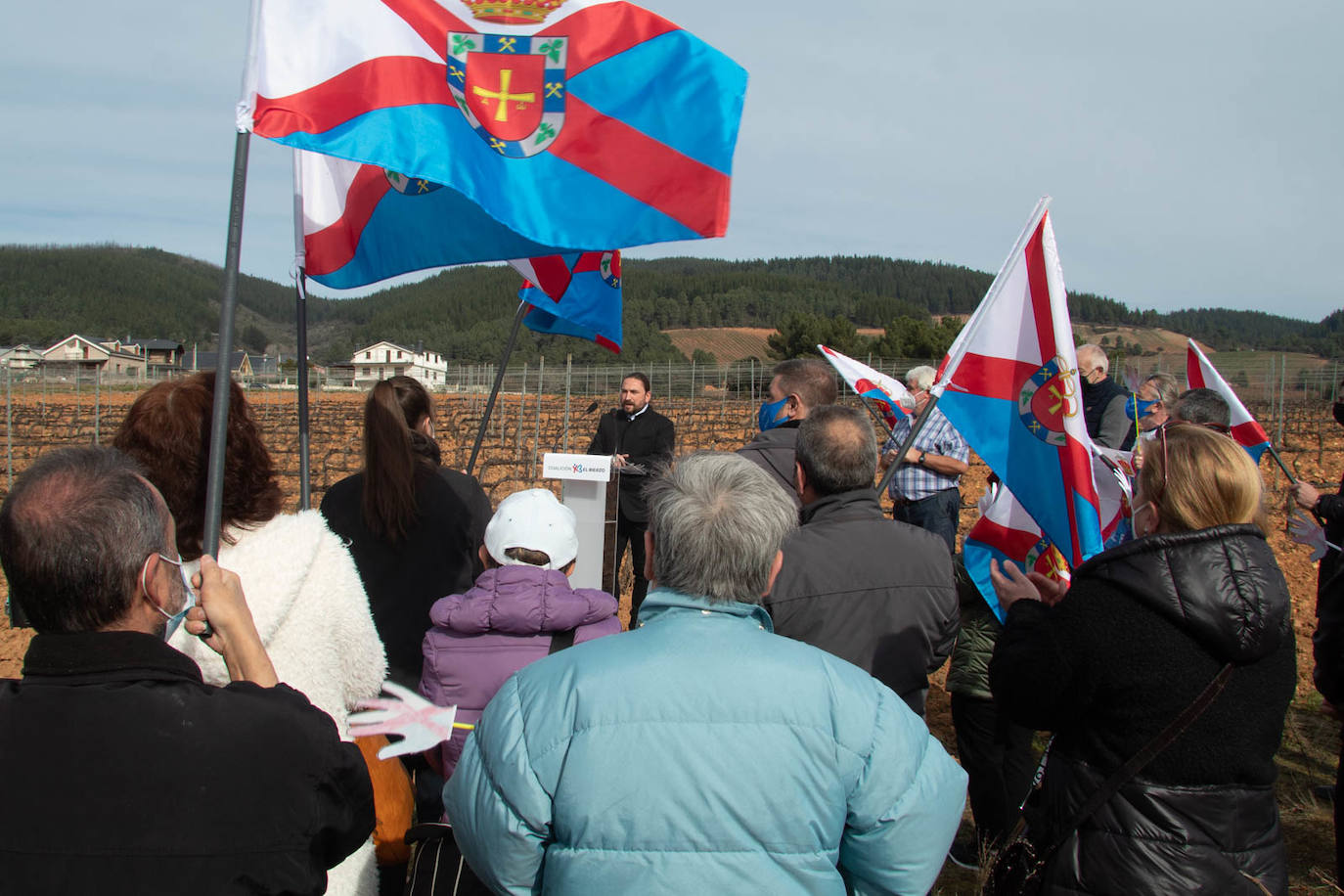 El partido bercianista realizó su acto central en el Palacio de Canedo este domingo