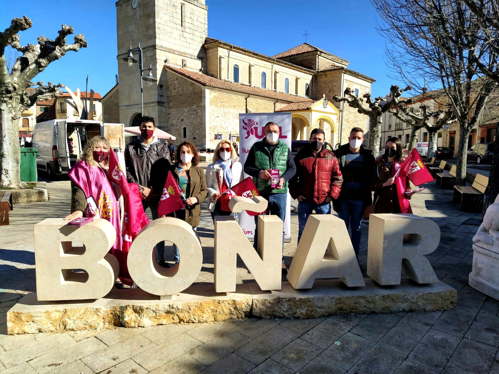 UPL ha comenzado la última semana antes de las elecciones visitando Boñar..