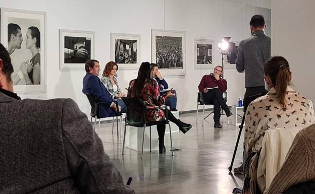 Algunos de los asistentes al debate de leonoticias durante su grabación. 