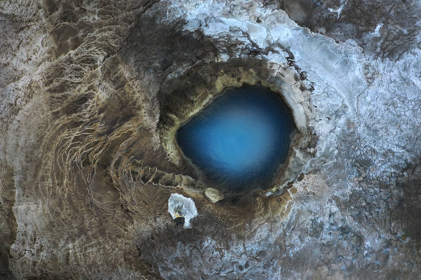 Esta foto fue tomada con un dron en un área geotérmica llamada Hveravellir en el centro de Islandia, en agosto de 2021.