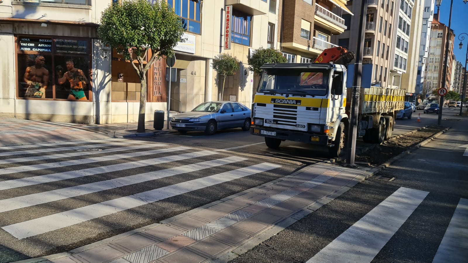 Las obras para retirar los setos de la avenida Conde Sagasta avanzan con rapidez y estarán terminadas en los próximos días.