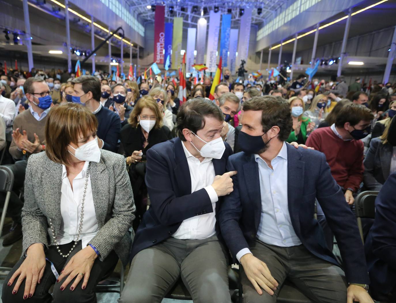 Fotos: El candidato del Partido Popular a la Presidencia de la Junta, Alfonso Fernández Mañueco, participa en un acto público en Valladolid con los presidentes autonómicos del PP