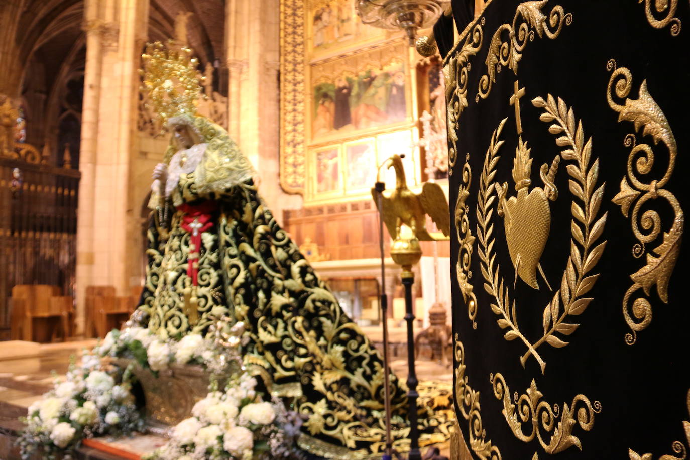 El acto se ha desarrollado en la Catedral de León y ha contado con la presencia de autoridades civiles y religiosas.