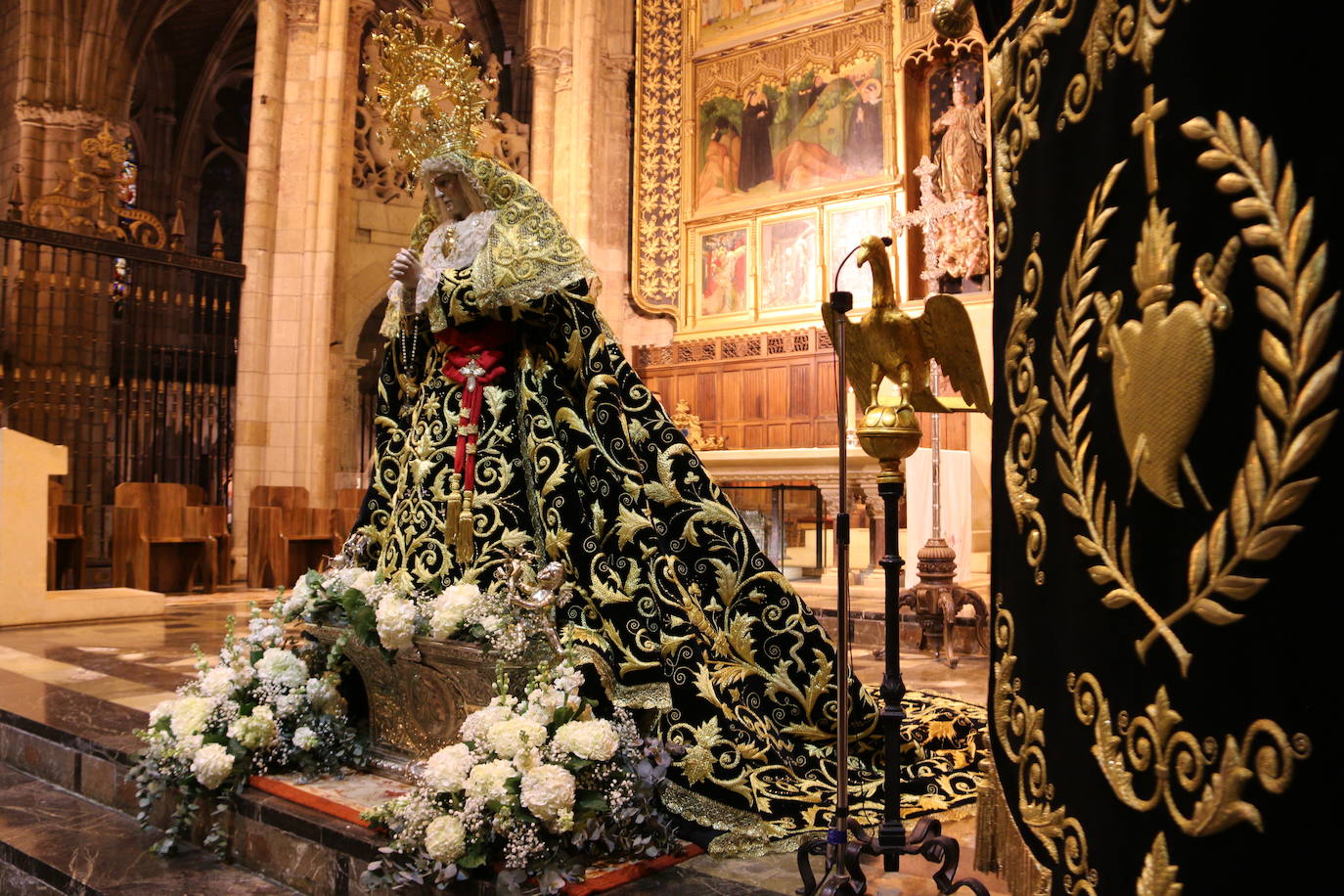 El acto se ha desarrollado en la Catedral de León y ha contado con la presencia de autoridades civiles y religiosas.