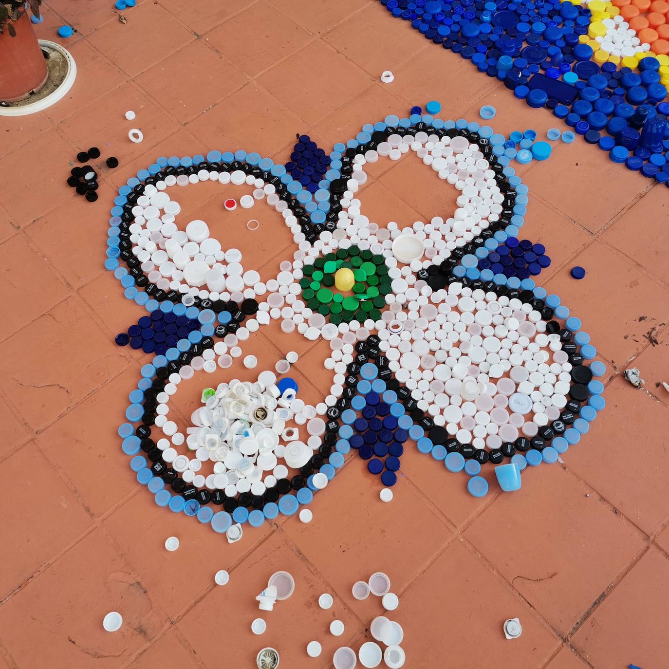 Proyecto artístico de reciclaje en Maristas San José.