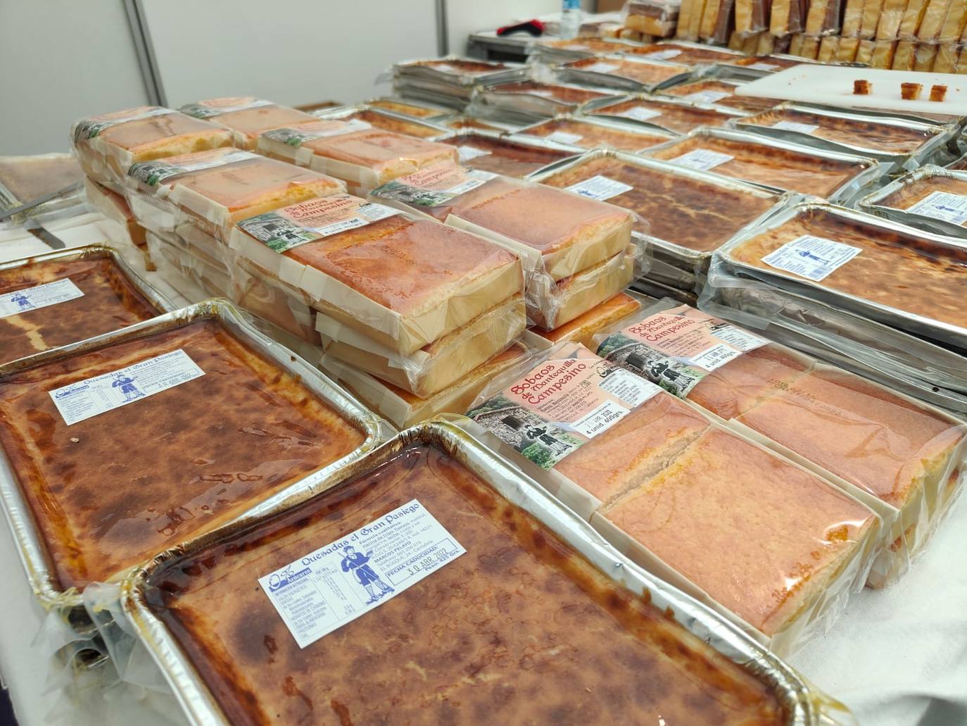 Valencia de Don Juan inaugura su tradicional Feria de Febrero. En su edición 101, este evento cuenta con más de 130 expositores divididos en dos espacios, uno en el tradicional complejo La Isla en el que se ubica la maquinaria agrícola y servicios relacionados con el sector primario y la exposición de vehículos y, el segundo, la Plaza Mayor que acoge un gran carpa para albergar stands de alimentación así como de multiservicios. 