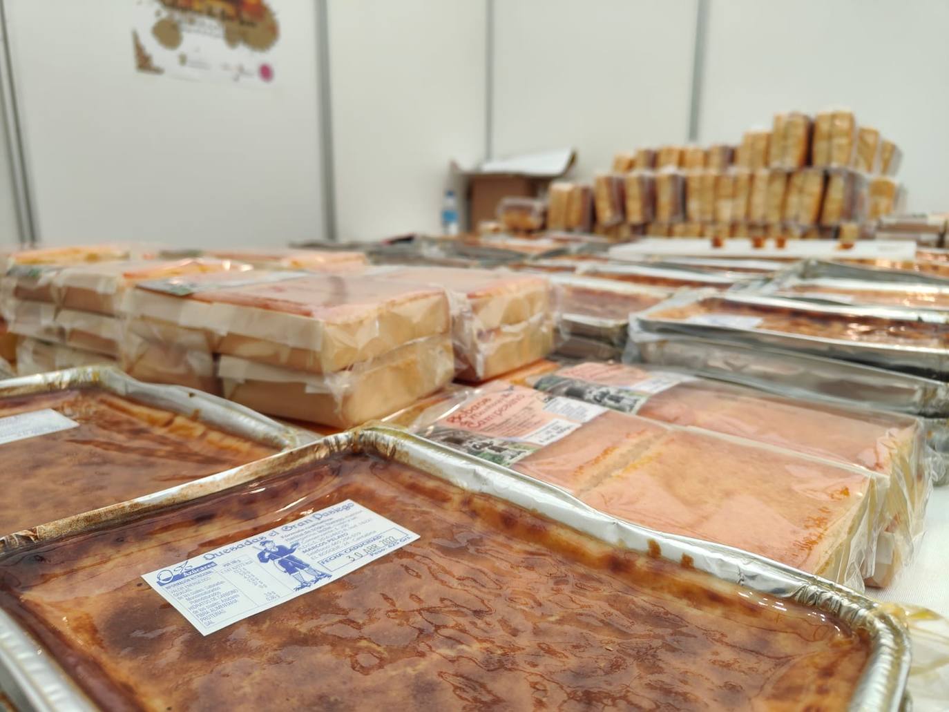 Valencia de Don Juan inaugura su tradicional Feria de Febrero. En su edición 101, este evento cuenta con más de 130 expositores divididos en dos espacios, uno en el tradicional complejo La Isla en el que se ubica la maquinaria agrícola y servicios relacionados con el sector primario y la exposición de vehículos y, el segundo, la Plaza Mayor que acoge un gran carpa para albergar stands de alimentación así como de multiservicios. 