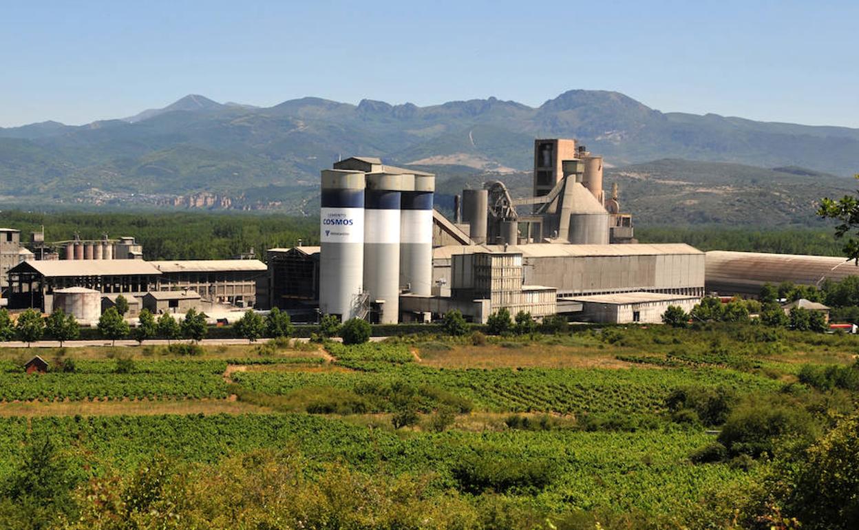 Planta de Cementos Cosmos en Toral de los Vados.