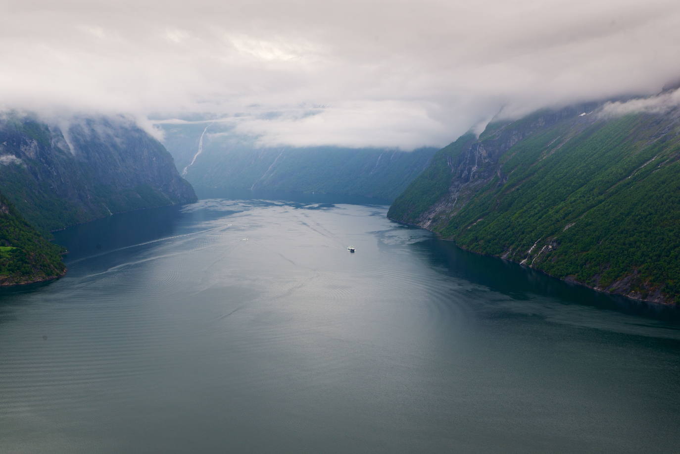 Fotos: El fascinante espectáculo natural de Noruega, el reino de los fiordos