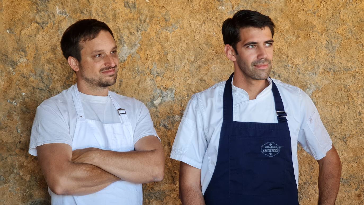 La bodega El Capricho celebra sus 'XVIII Jornadas de Exaltación de las carnes de buey', ahora con un 'guiño' a Chile | Once platos con vino del valle de Jamuz para recuperar una actividad rota por la pandemia y que siempre se ha visto acompañada por el éxito. 