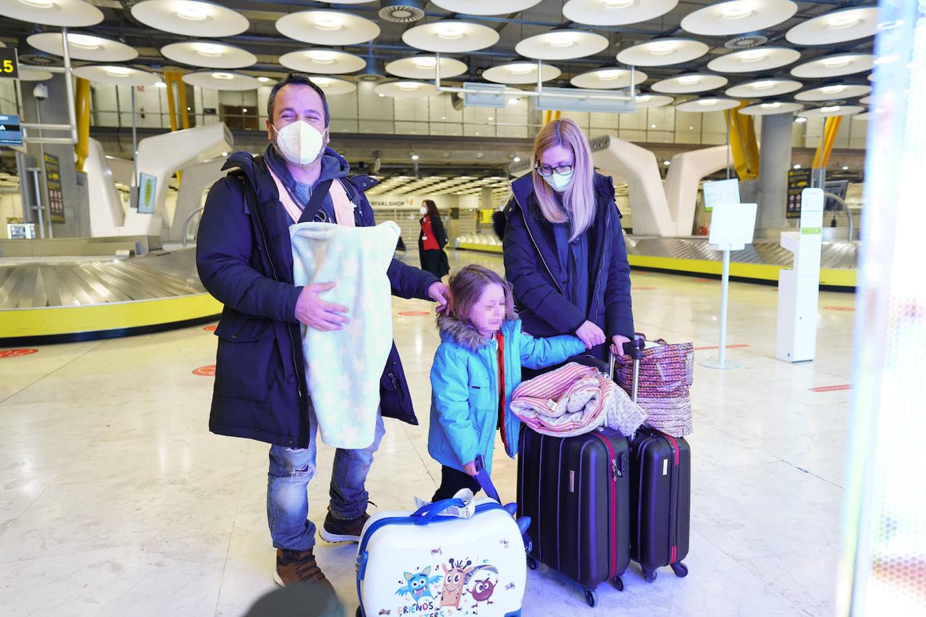 Llegada de los repatriados de Ucrania al aeropuerto de Madrid-Barajas.