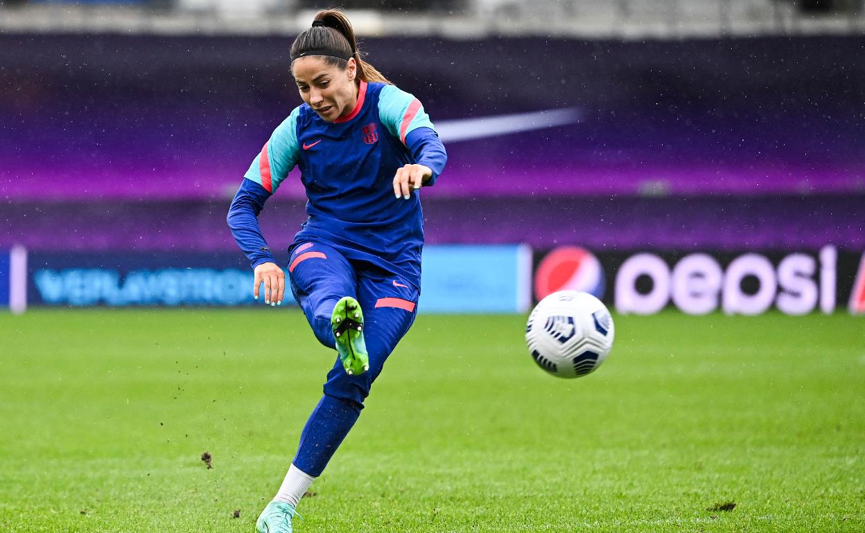 Vicky Losada, durante un entrenamiento en su etapa en el Barça.