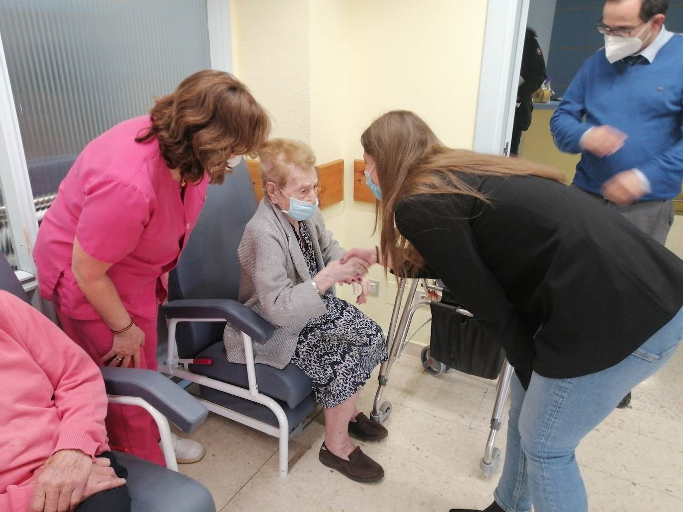 La Junta prevé finalizar en abril las dos nuevas unidades de convivencia de la residencia de mayores de Armunia .