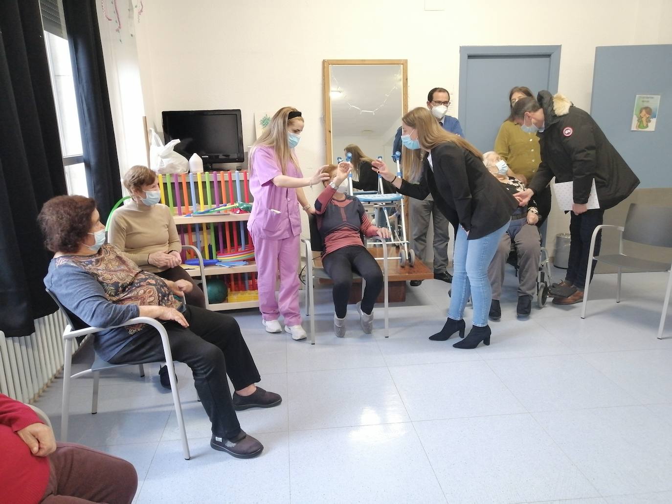 La Junta prevé finalizar en abril las dos nuevas unidades de convivencia de la residencia de mayores de Armunia .