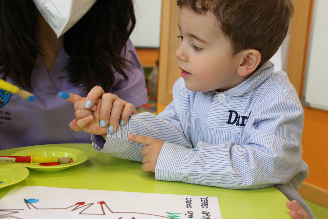 Este centro de referencia en León oferta educación desde guardería hasta bachillerato | Compaginar proyectos de innovación docente con la cercanía y el acompañamiento a los alumnos en todas las etapas hacen de este centro concertado un entorno privilegiado para el aprendizaje.