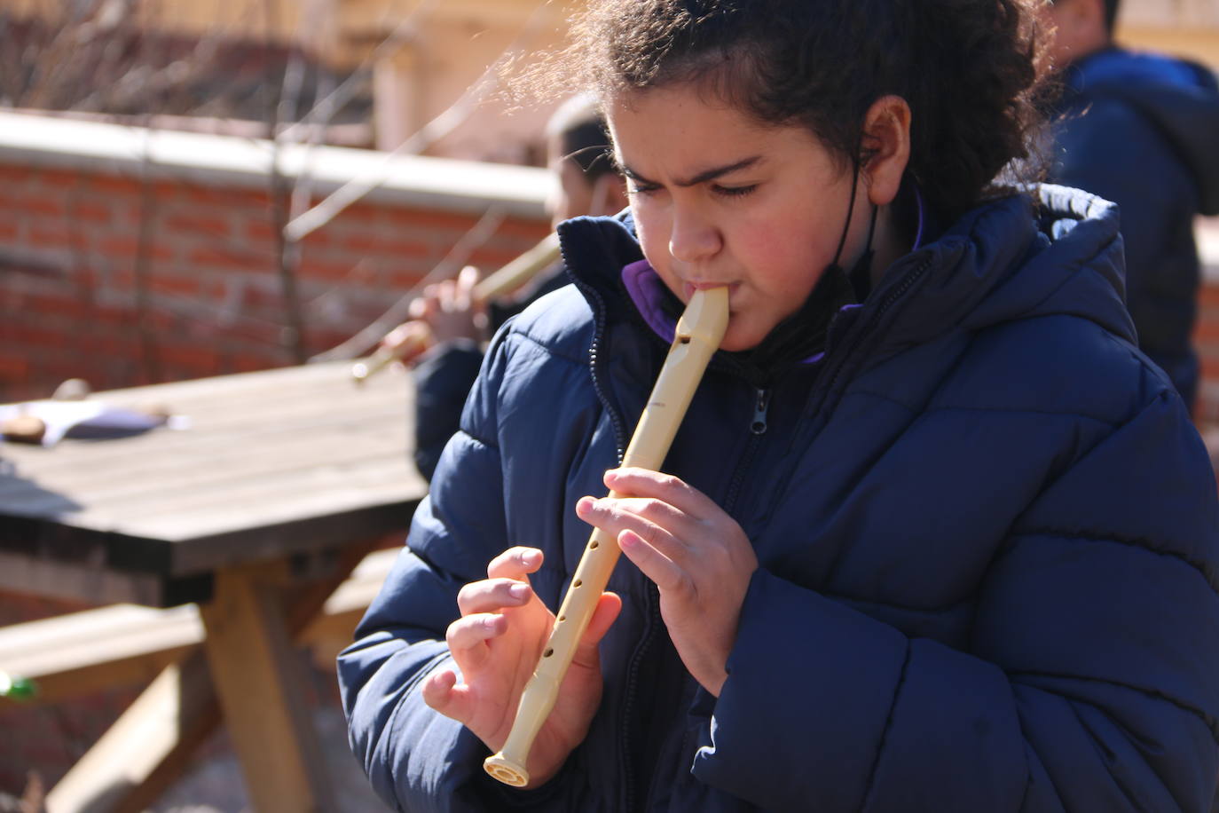 Este centro de referencia en León oferta educación desde guardería hasta bachillerato | Compaginar proyectos de innovación docente con la cercanía y el acompañamiento a los alumnos en todas las etapas hacen de este centro concertado un entorno privilegiado para el aprendizaje.