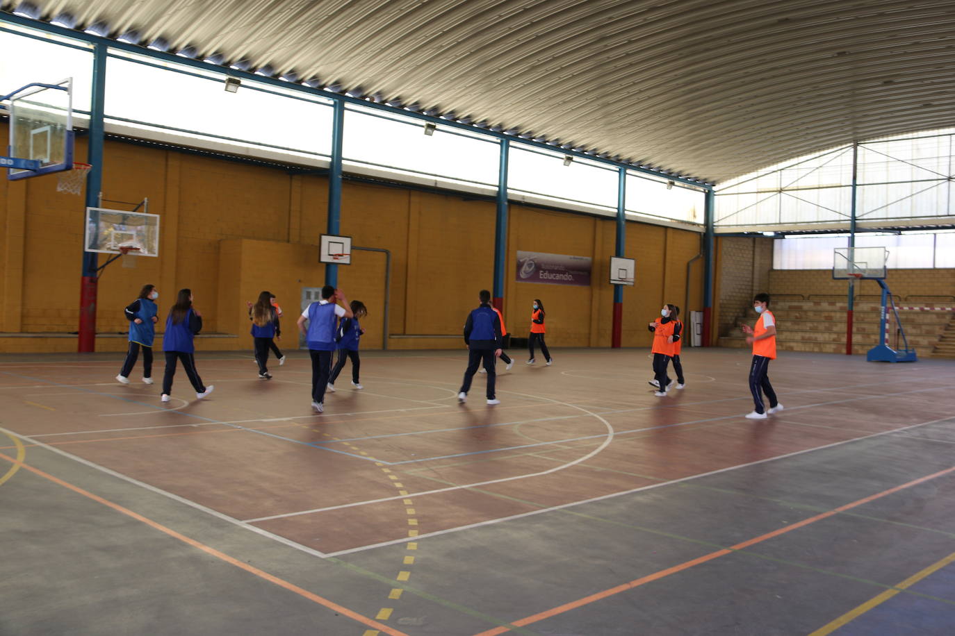 Este centro de referencia en León oferta educación desde guardería hasta bachillerato | Compaginar proyectos de innovación docente con la cercanía y el acompañamiento a los alumnos en todas las etapas hacen de este centro concertado un entorno privilegiado para el aprendizaje.