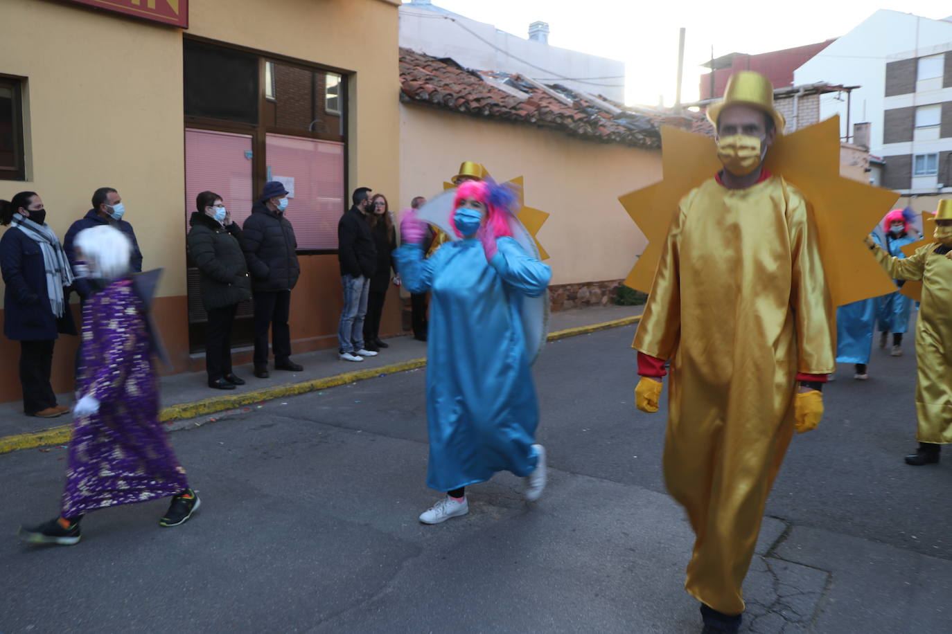 Cabalgata del sábado de Piñata en Astorga.