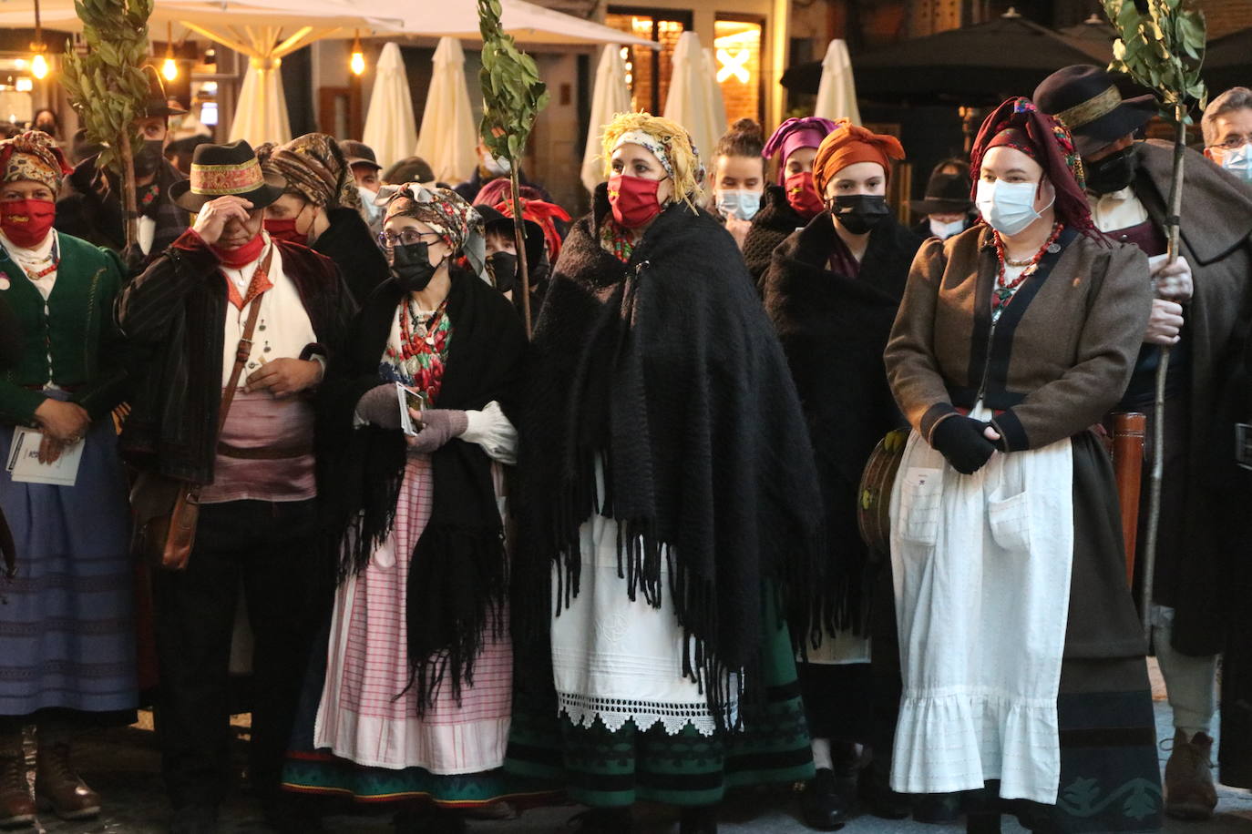 La Asociación Cultural Aguzo vuelve a recuperar las tradicionales 'Rondas Leonesas' con David Gustavo López como pregonero.