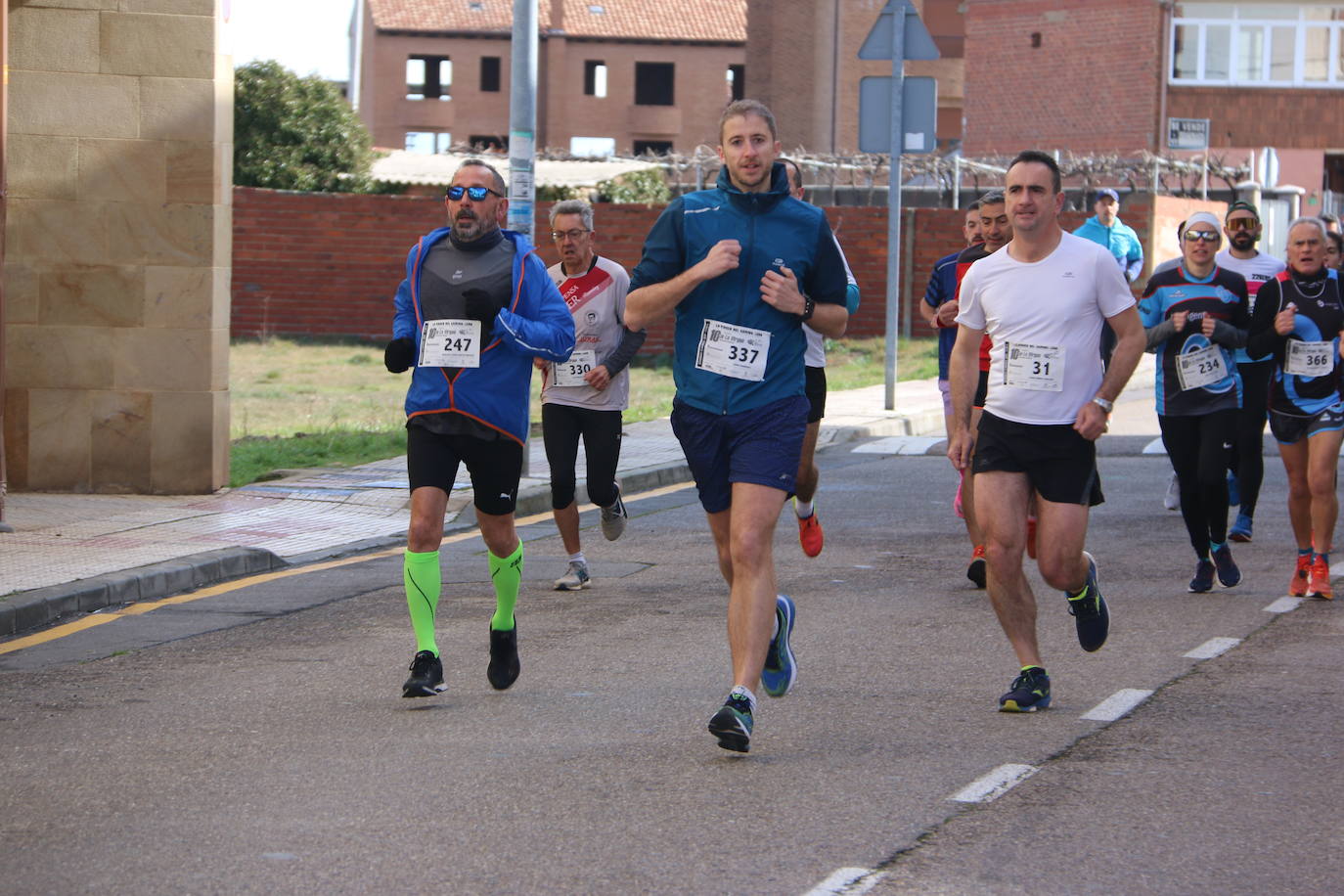 Ofrecemos una amplia galería con los corredores que participaron en esta marcha popular del alfoz de León.