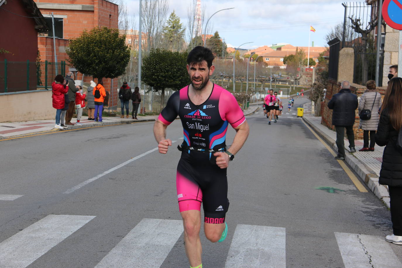 Ofrecemos una amplia galería con los corredores que participaron en esta marcha popular del alfoz de León.