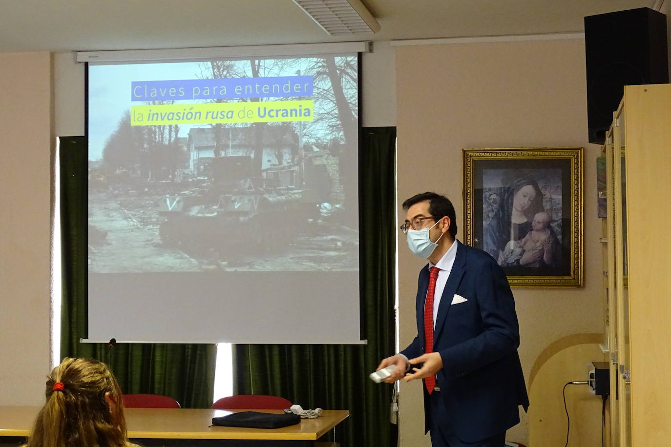 Extraordinaria conferencia del periodista Jaime Cosgaya en el Colegio Peñacorada.