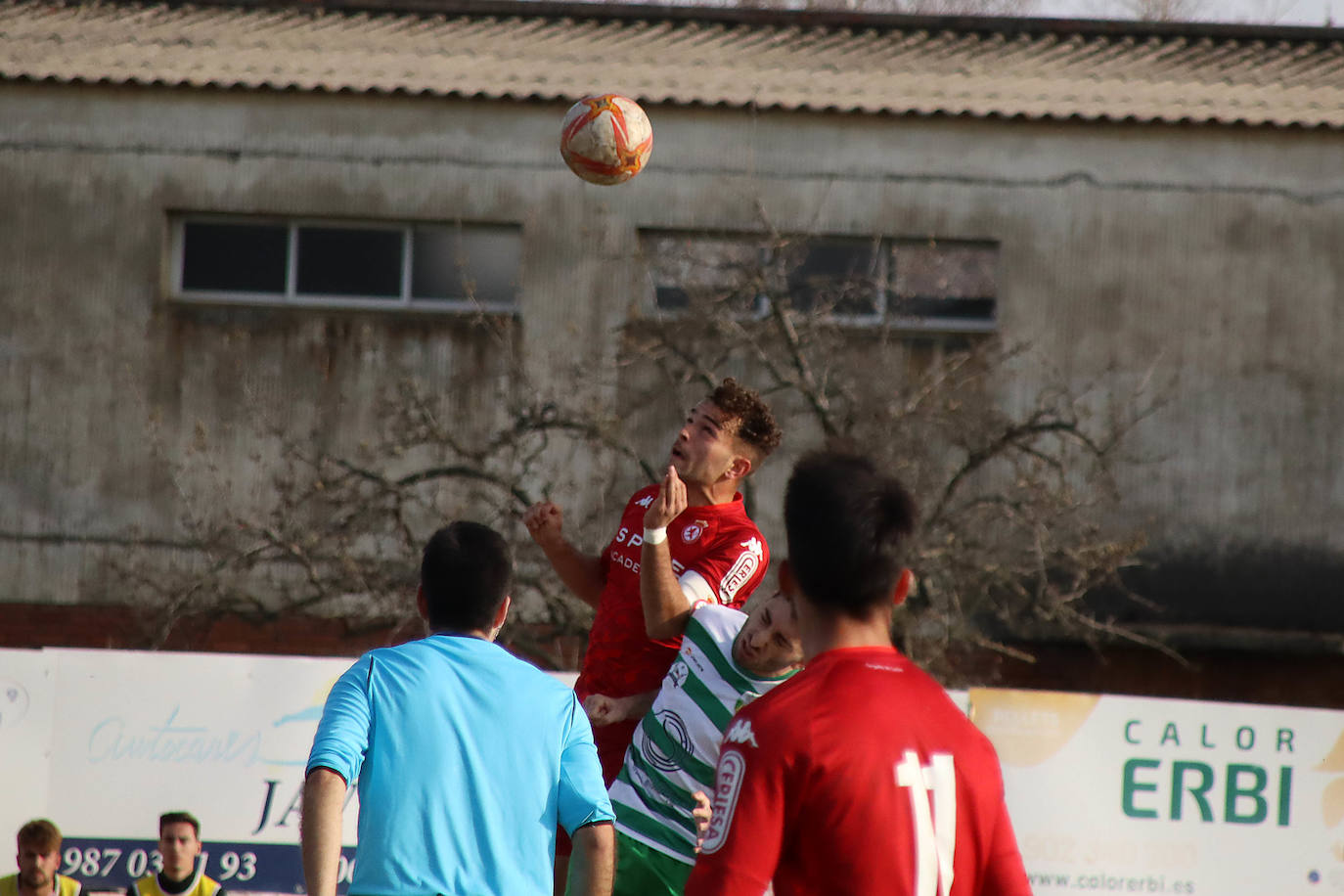 La Virgen y Júpiter disputan un intenso y vibrante derbi que se llevaron los locales
