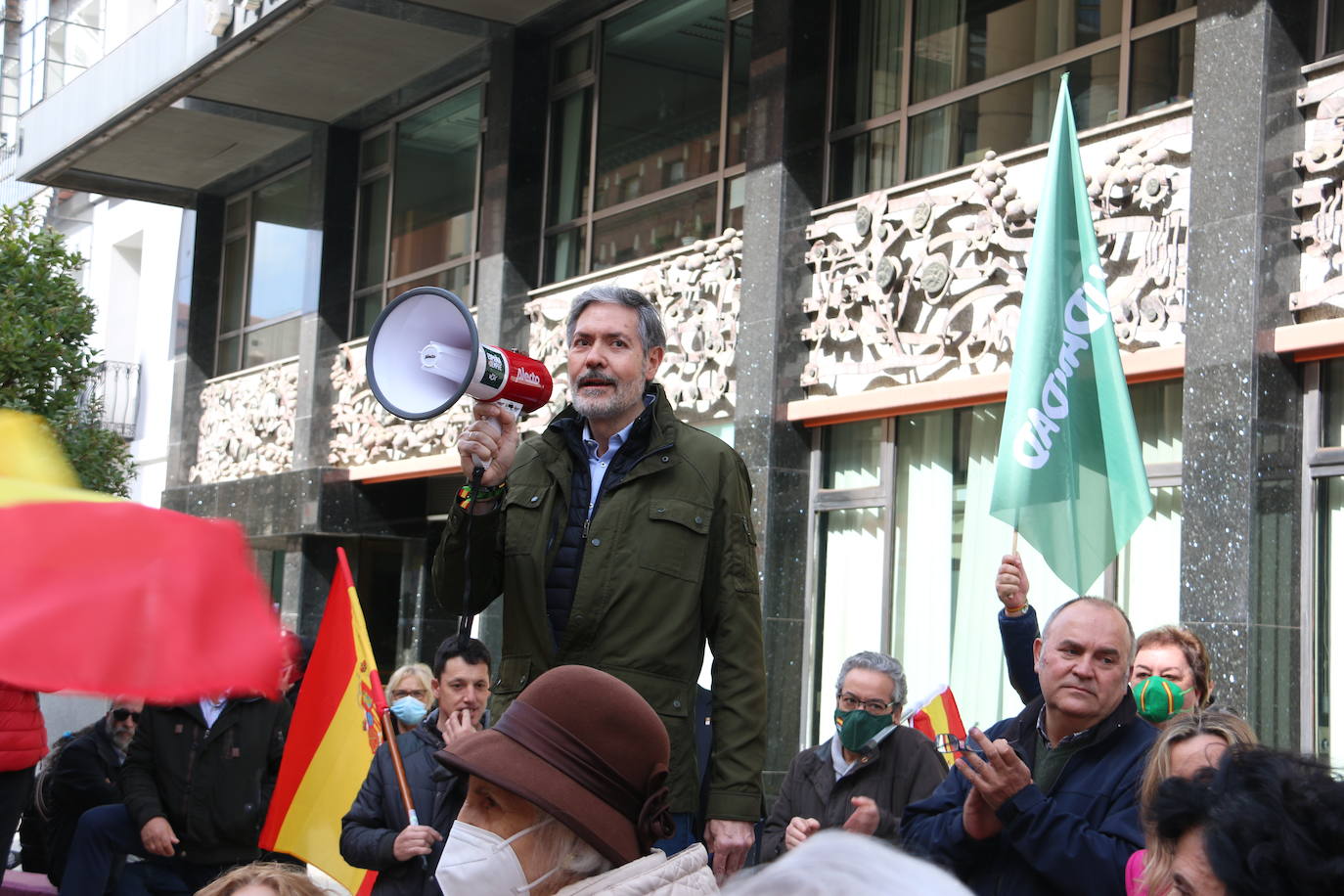 Concentración de Vox y Solidaridad en León. 