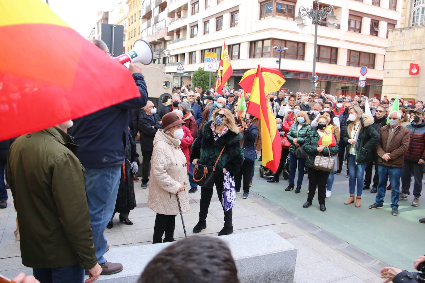 Concentración de Vox y Solidaridad en León. 