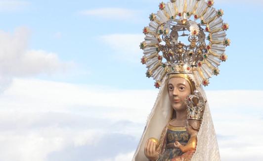 La Virgen del Castro en la romería de 2017. 