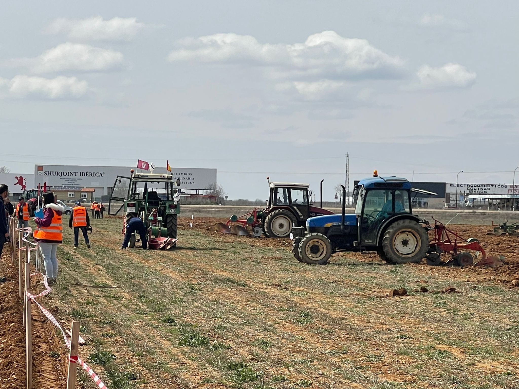 La localidad acoge el campeonato nacional de arada durante este fin de semana.