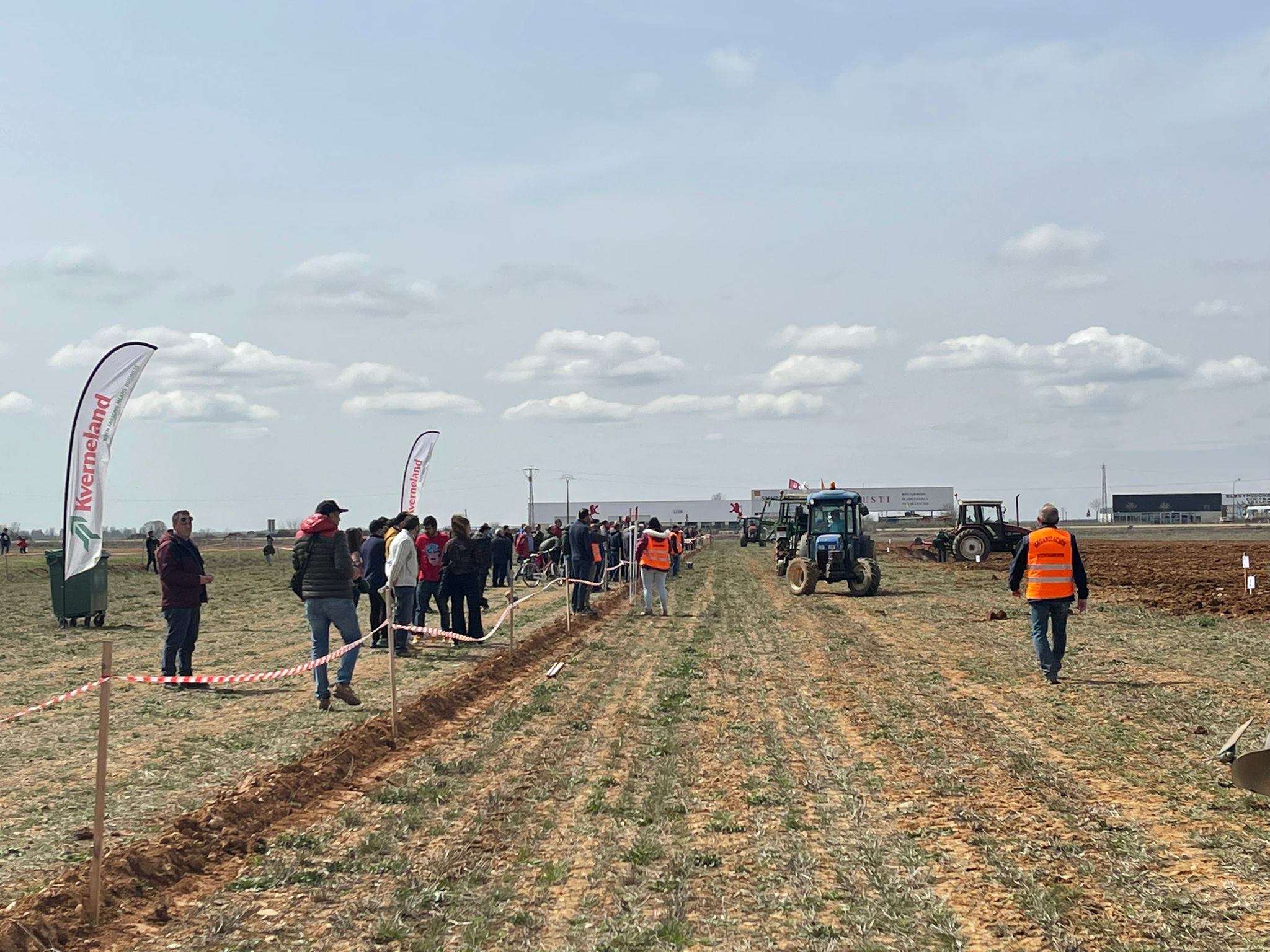 La localidad acoge el campeonato nacional de arada durante este fin de semana.