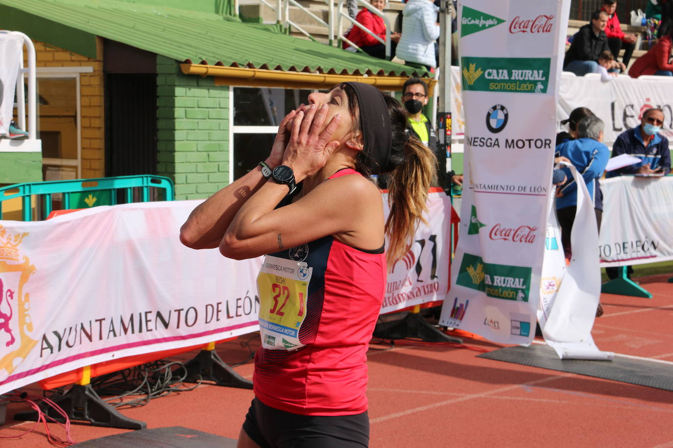 Fotos: Llegada a meta de la Media Maratón