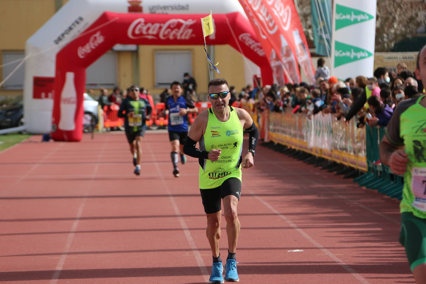 Fotos: Llegada a meta de la Media Maratón