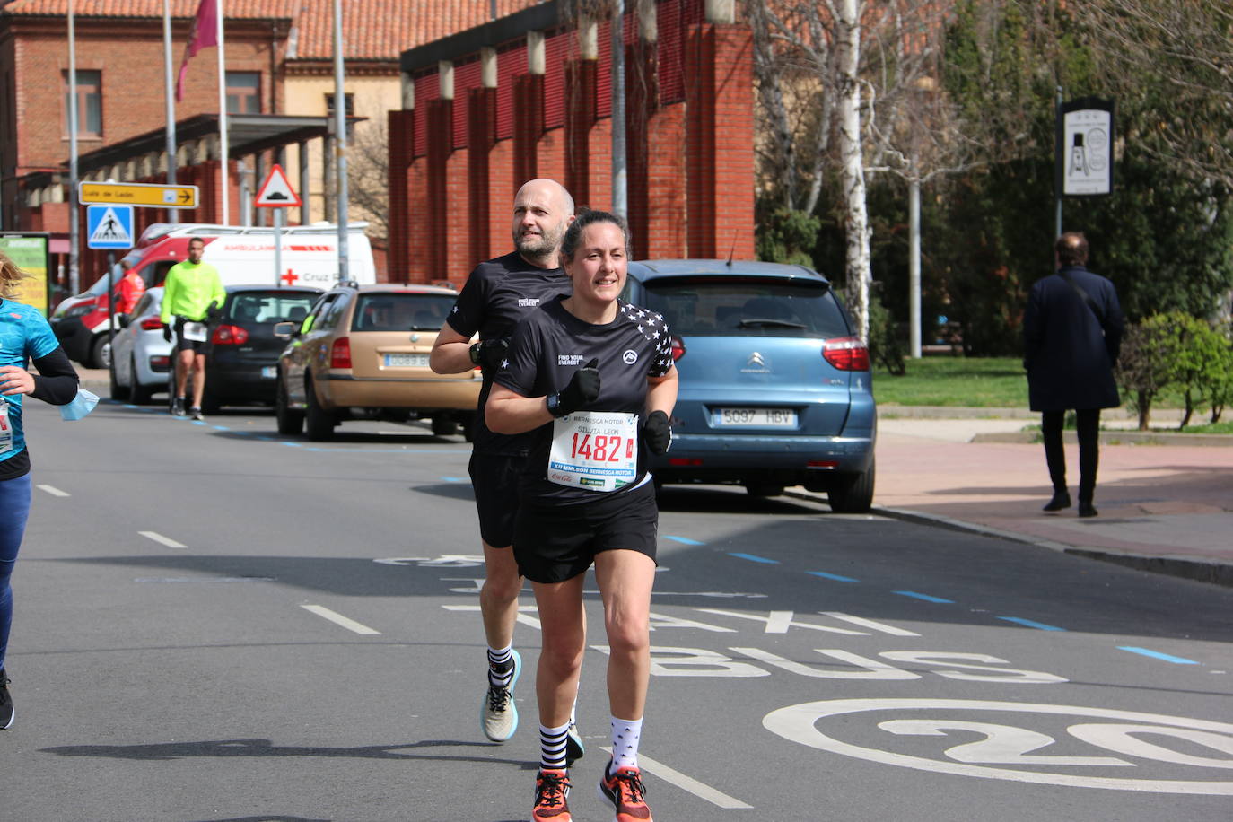 Fotos: Llegada a meta de la Media Maratón